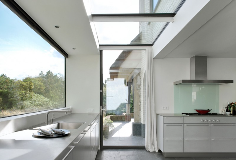 Glass roof in ensuite