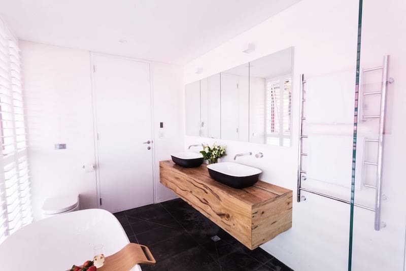 Josh and Charlotte toilet ensuite room reveals