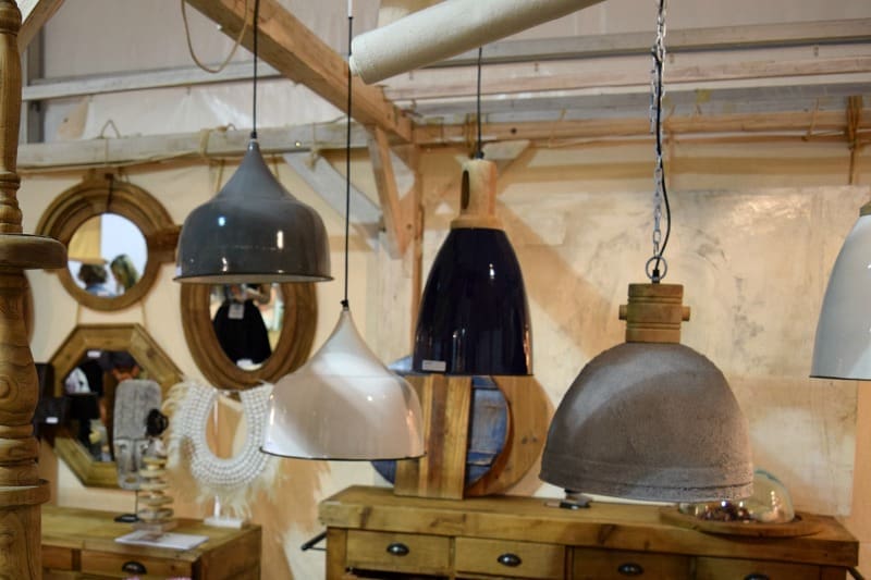 Pendant lights