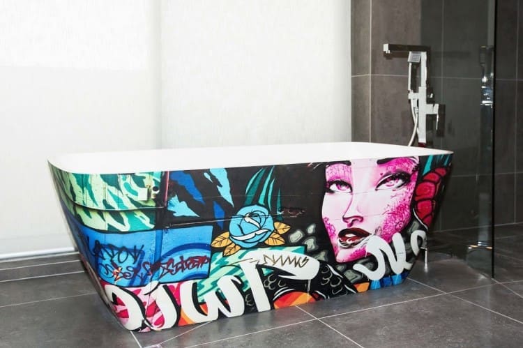 Caro and Kingi custom bath