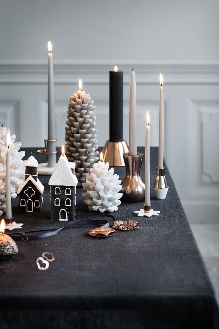 Black Christmas table setting ideas