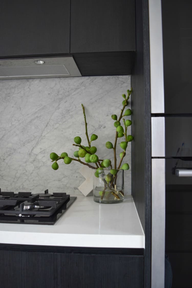 Marble splashback in kitchen room reveal