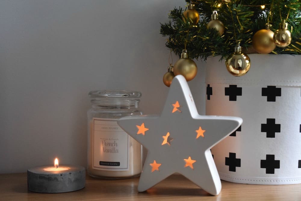 Star tealight holder