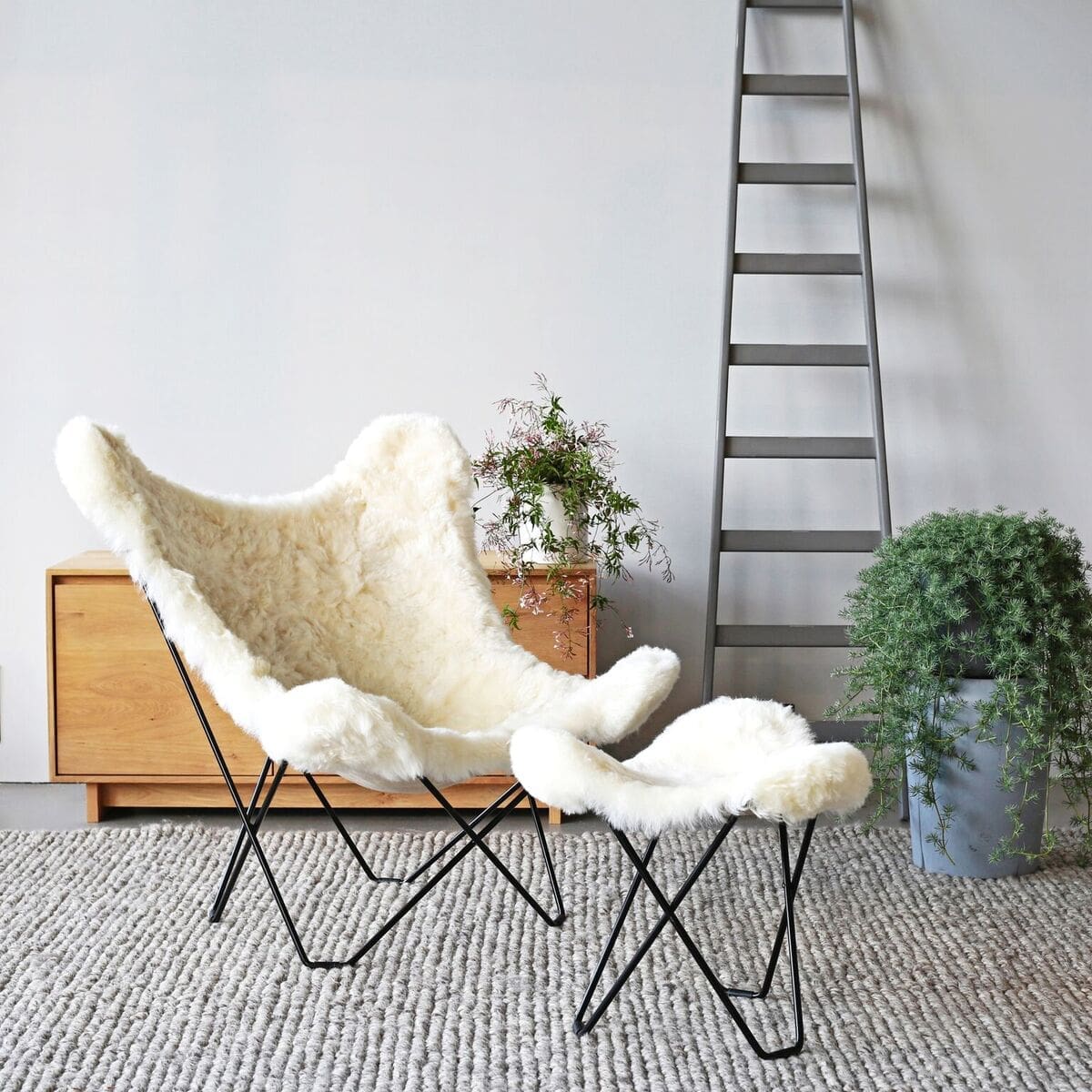 White discount butterfly chair