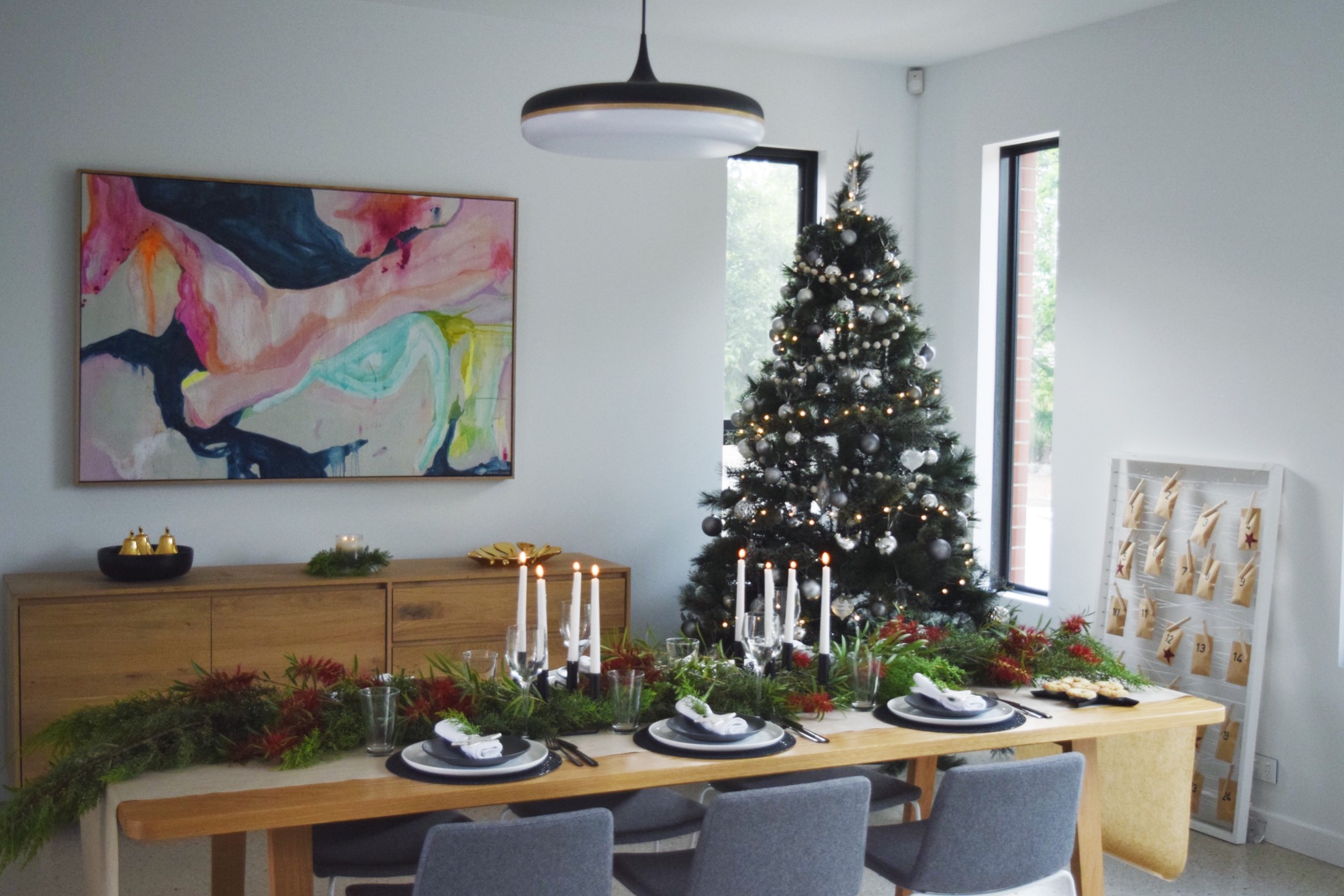 Black and white Christmas styling with Australian twist