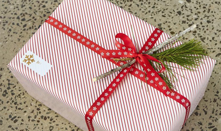 Traditional gift wrap