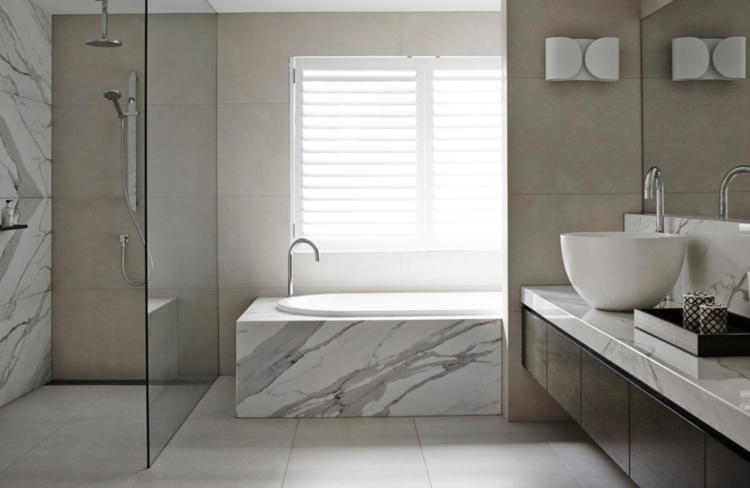 Marble bath tub