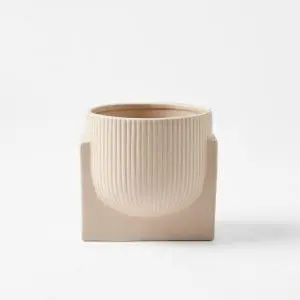 Ribbed ceramic planter