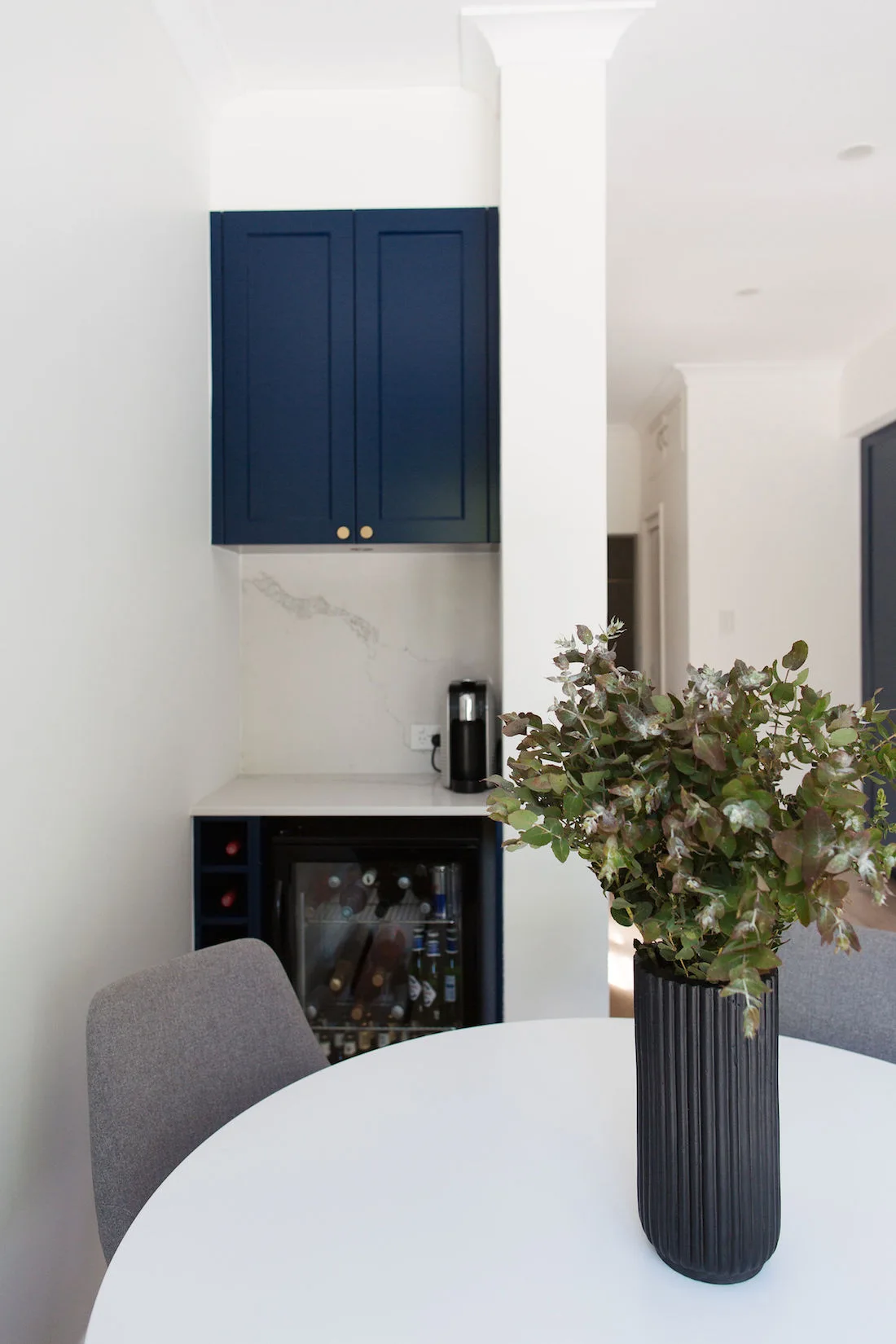 Erskineville kitchen dining_wet bar area