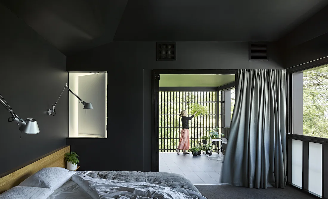 Paddington home_Kieron Gait_black bedroom