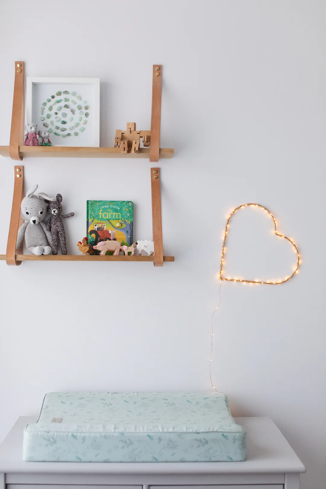 Styled DIY heart light light