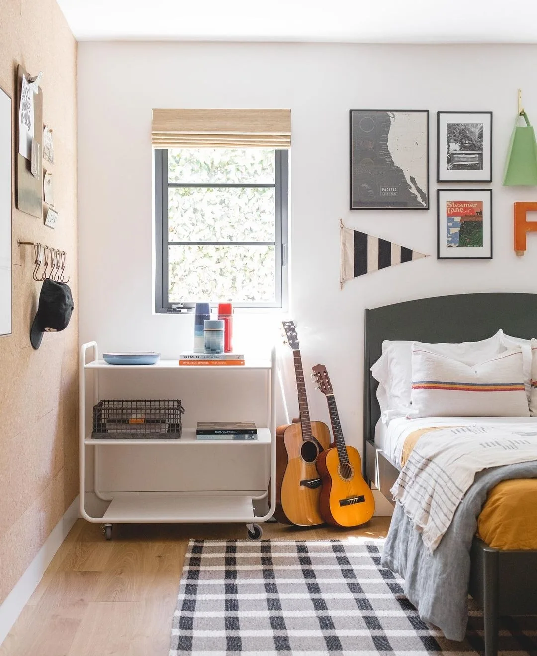 Checky rug in neutral boys bedroom