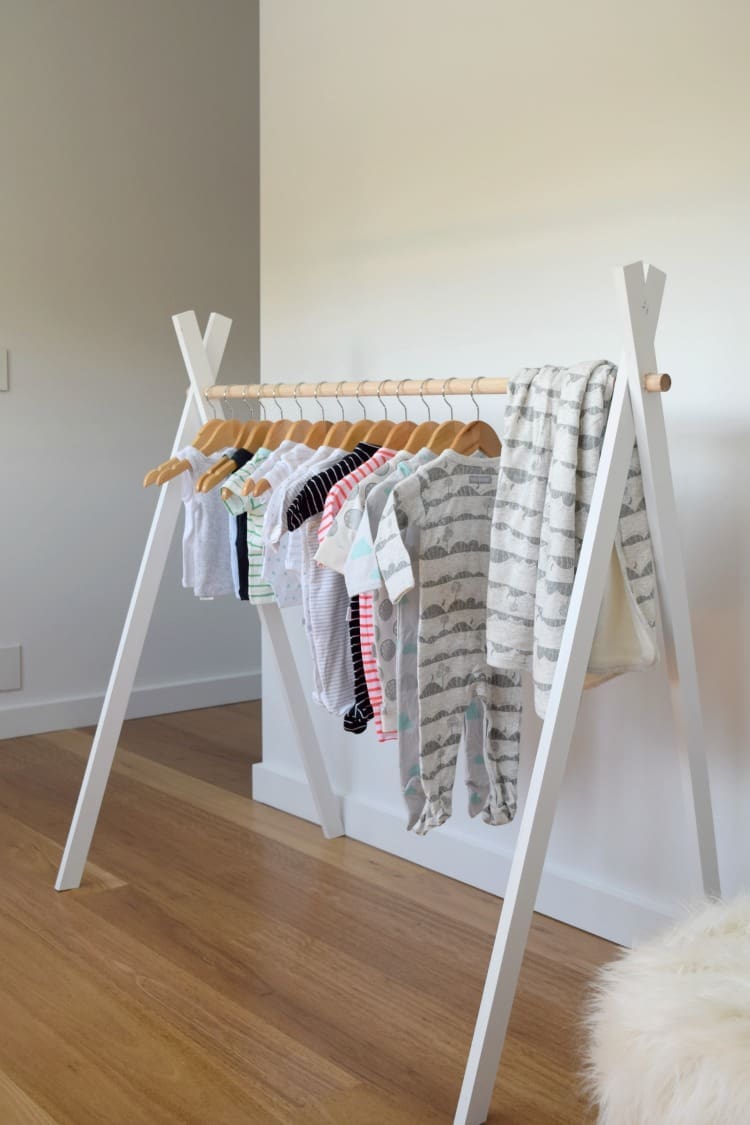 Teepee clothing rack back