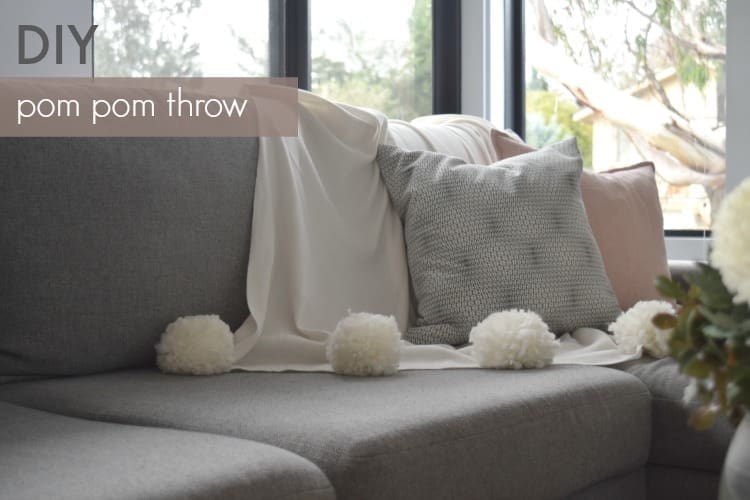 Feature image pom pom throw