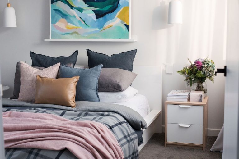 How to style your bed like a pro
