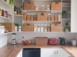 Kitchen storage