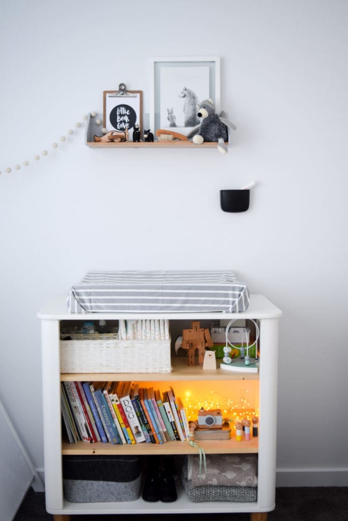 Change table and shelf styling