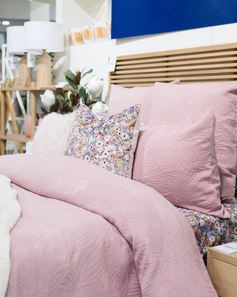 Pink bedding with patterned sheet set spring trends