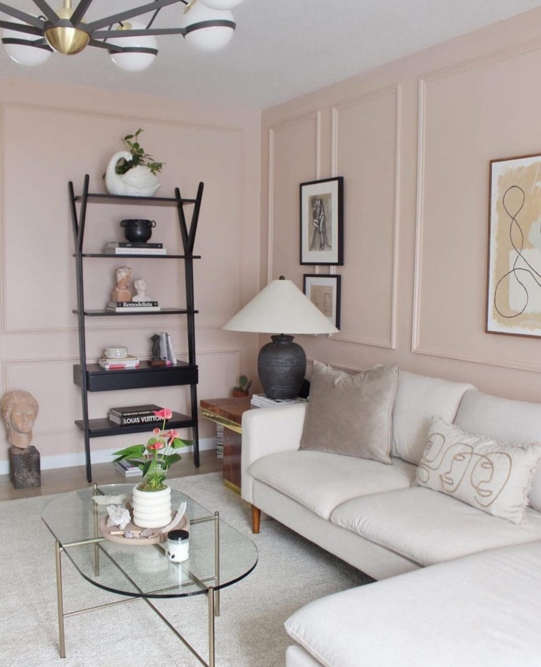 Blush pink and grey living room, how to pull off the look