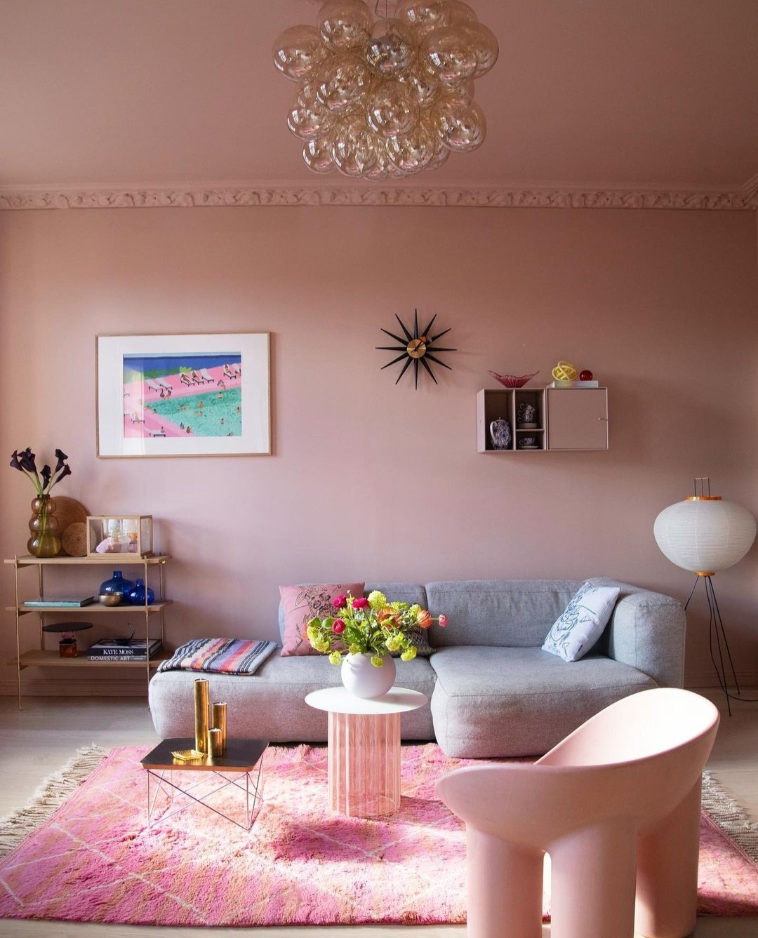 Blush pink and grey living room, how to pull off the look