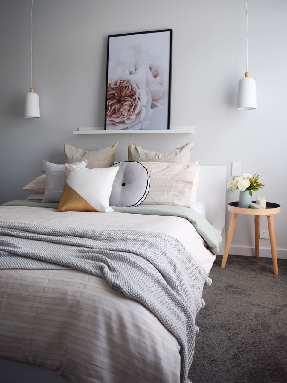 Blush pink and gold bedroom