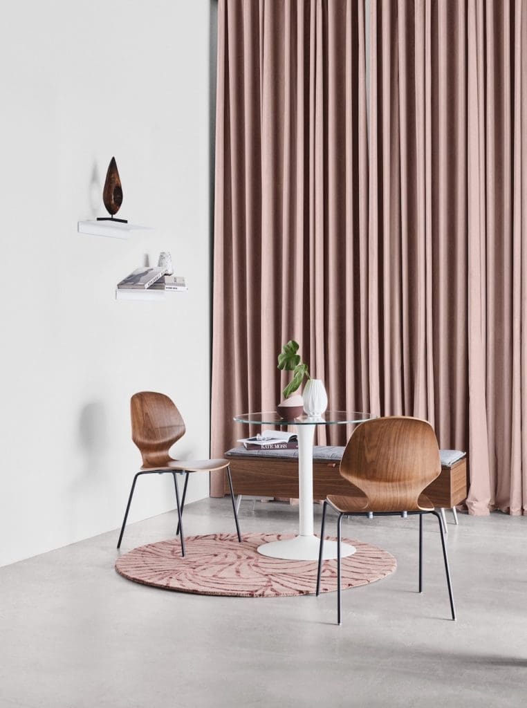 New York designer dining table from BoConcept