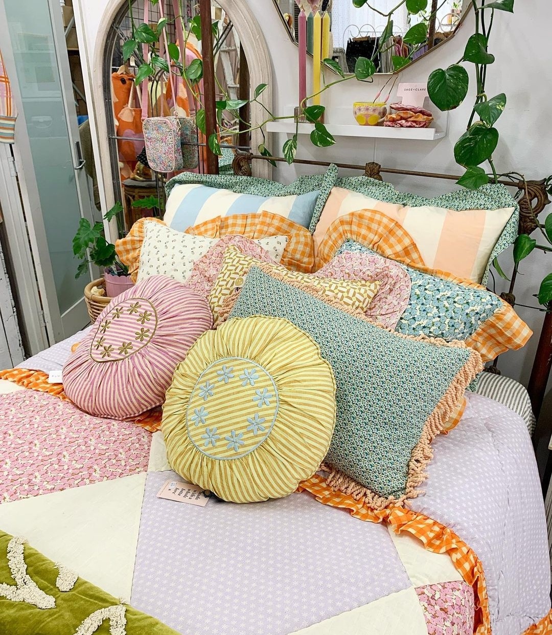 bedding _ Perth shopping guide