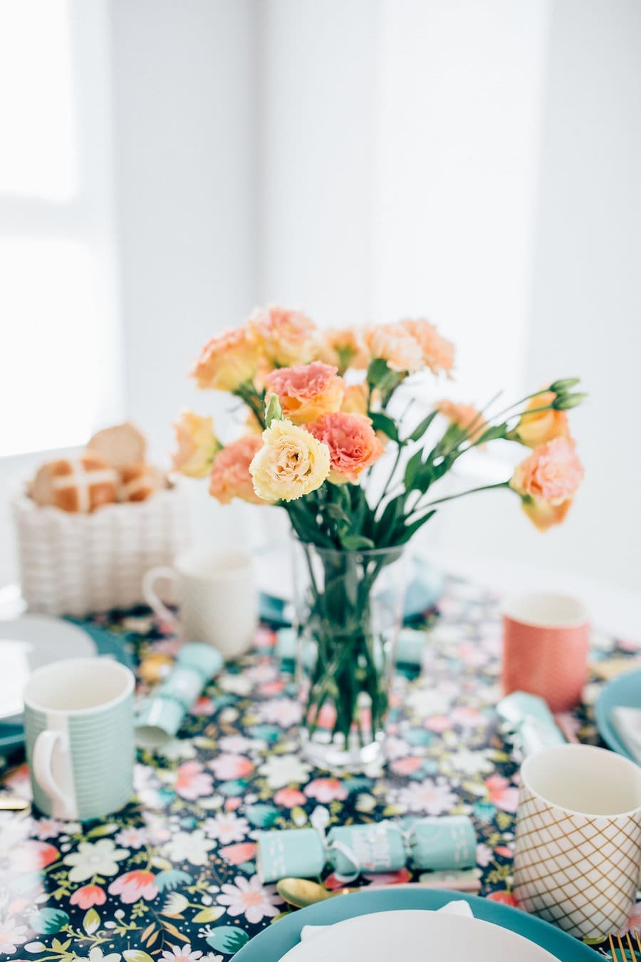 Floral centrepiece