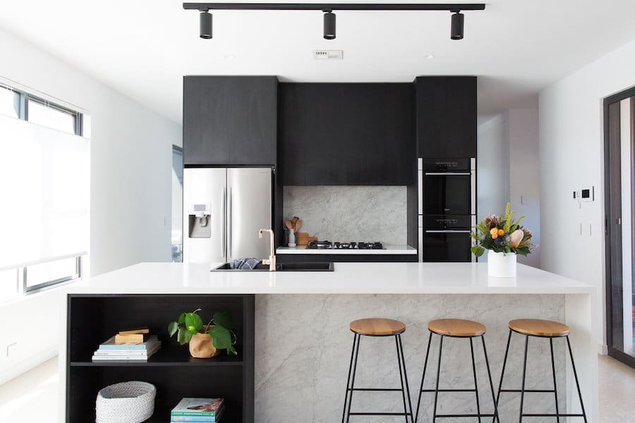 Kitchen with quartz kitchen sinks