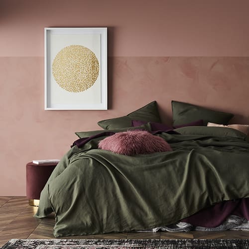 Bedding decorating hacks for rental