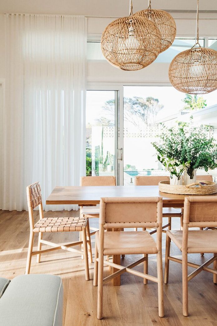 The ultimate guide for achieving a coastal interior style | Style Curator