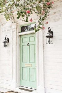 31 fabulous front doors: Be inspired to paint your front door!