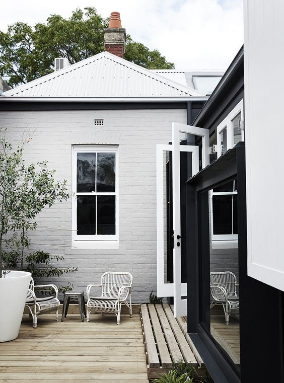 Outdoor courtyard most common renovation mistakes