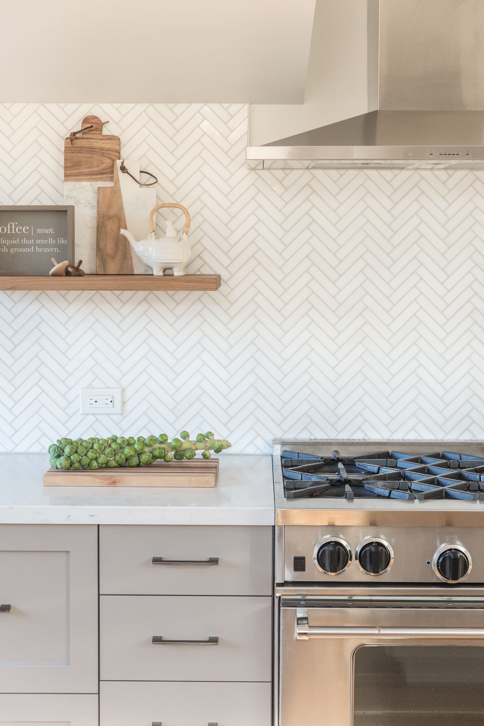 Mini herringbone kitchen splashback