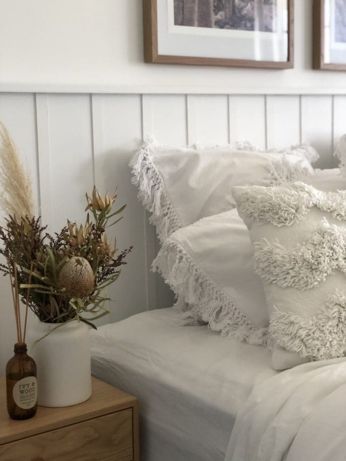 DIY wall panel bedhead l Decorative design feature in bedroom Style