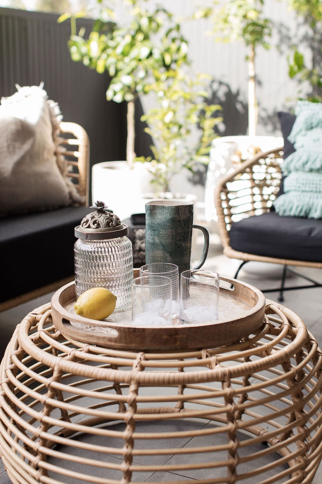 Coffee table details