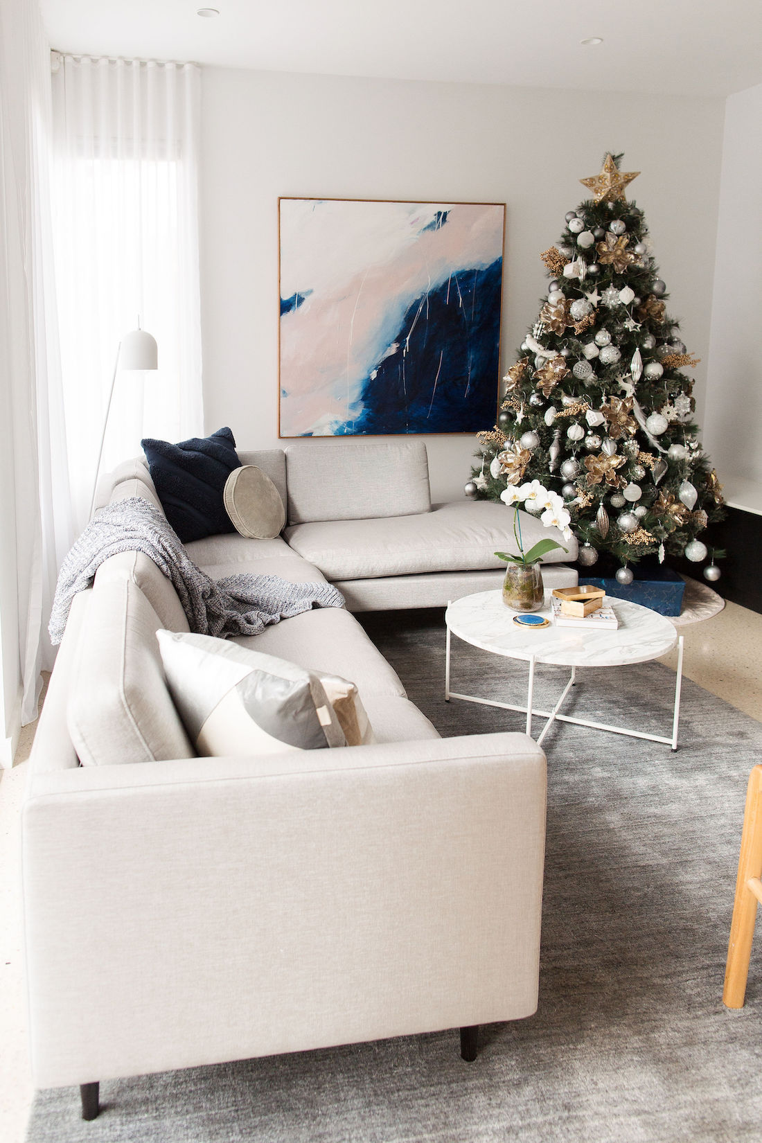 Decide on the right spot for your Christmas tree styling tips