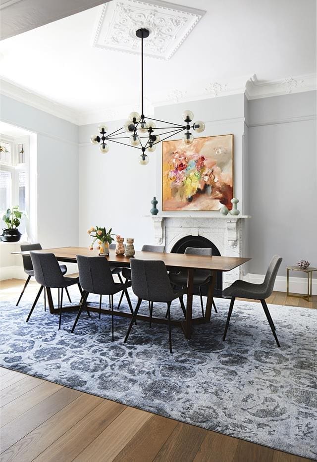 Wooden or fabric dining chairs: how to decide