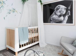 Cot canopy DIY