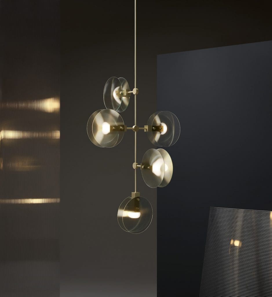 Sculptural lighting chandelier 