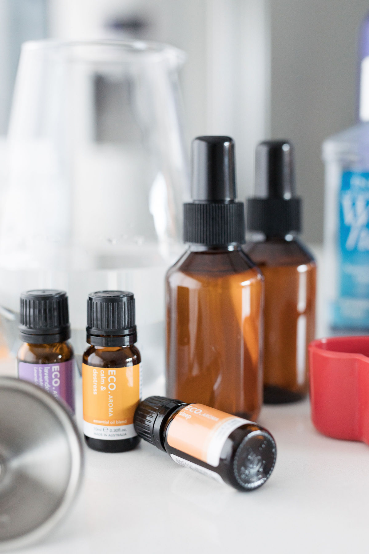 Make your own room spray: Natural DIY room sprays are easier than