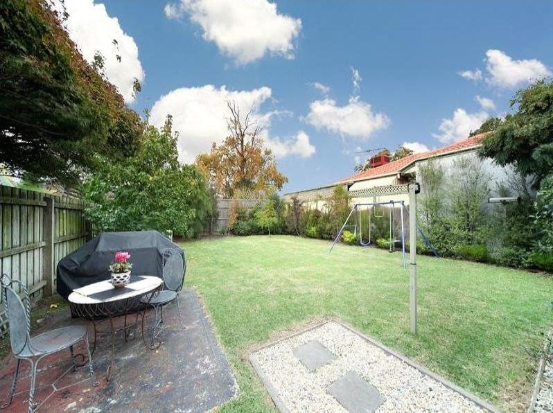 Melbourne backyard before pic 2012