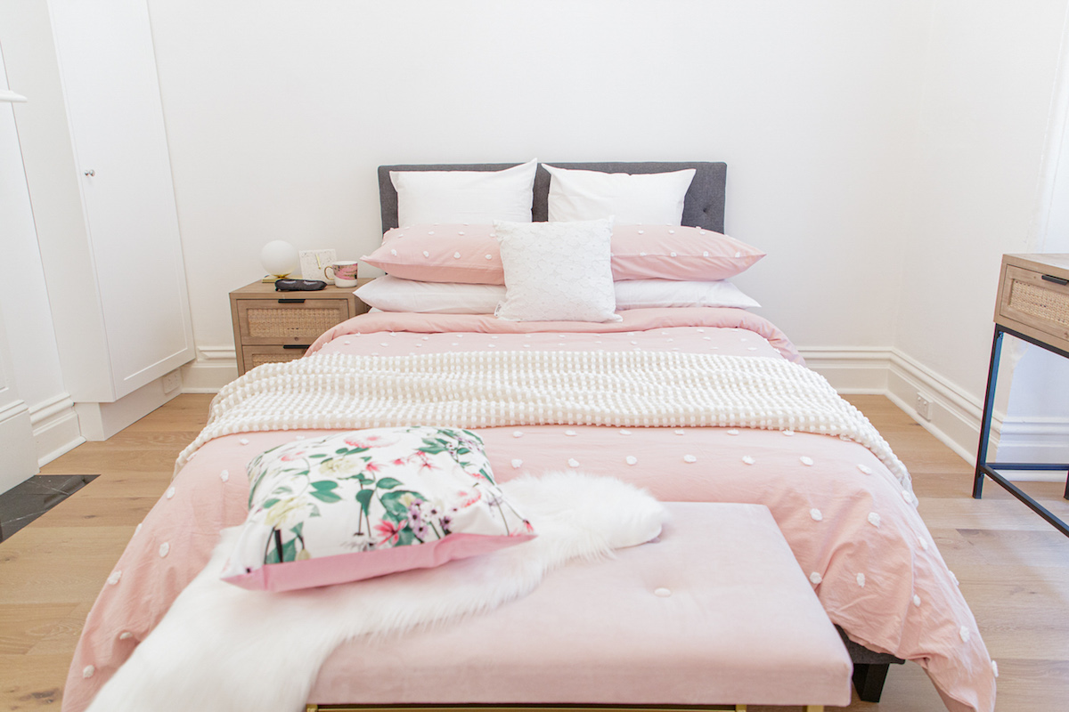 Pink tufted bedding