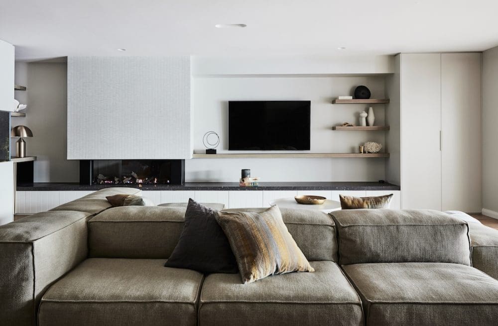 Large sofa in cosy living room_styled by Oliver Myles