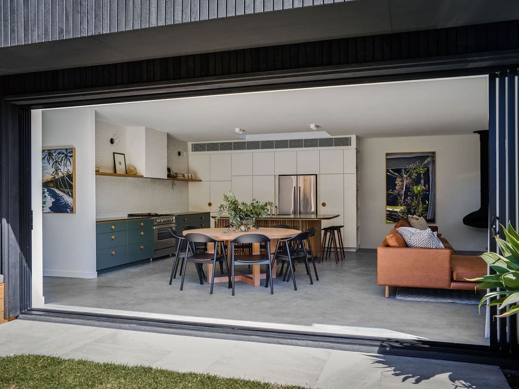 Open plan living bringing outside in Byron Villa