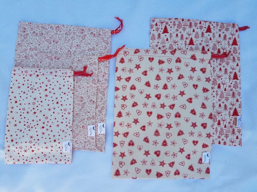 Red Christmas print reusable fabric gift bags