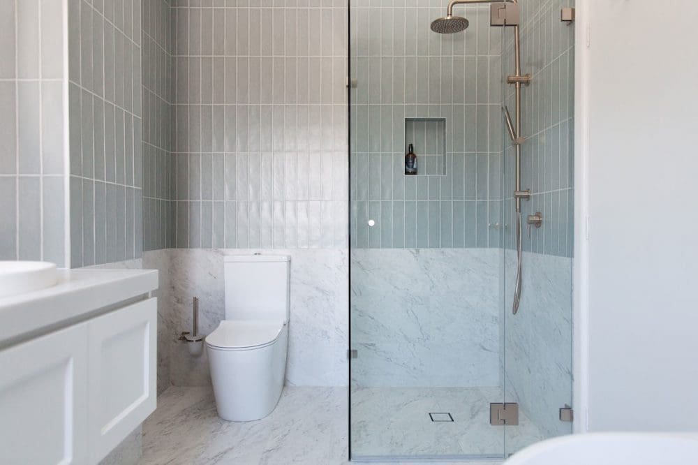 Erskineville main bathroom_toilet and shower