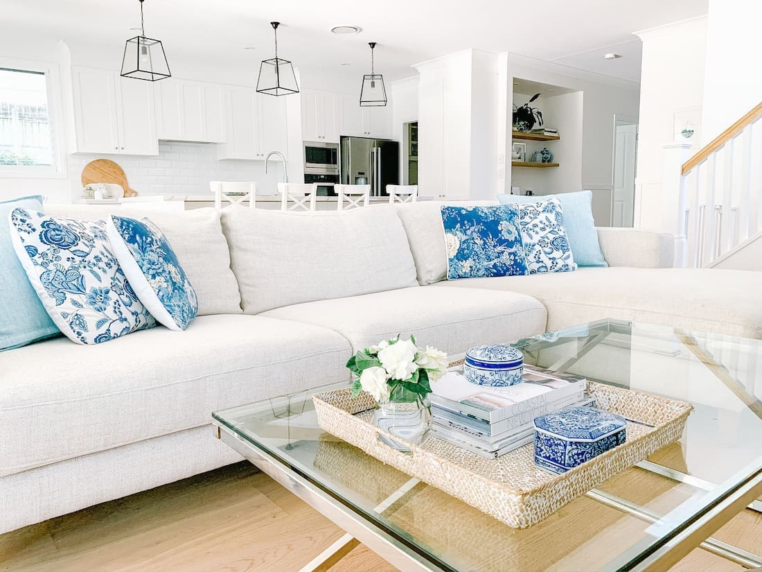 Hamptons home_living room