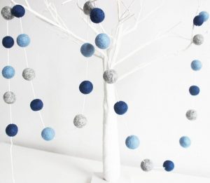 Pompom garland