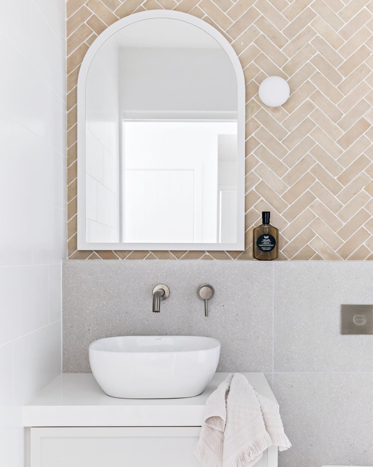 Terracotta bathroom Bathrooms that don't use white tiles